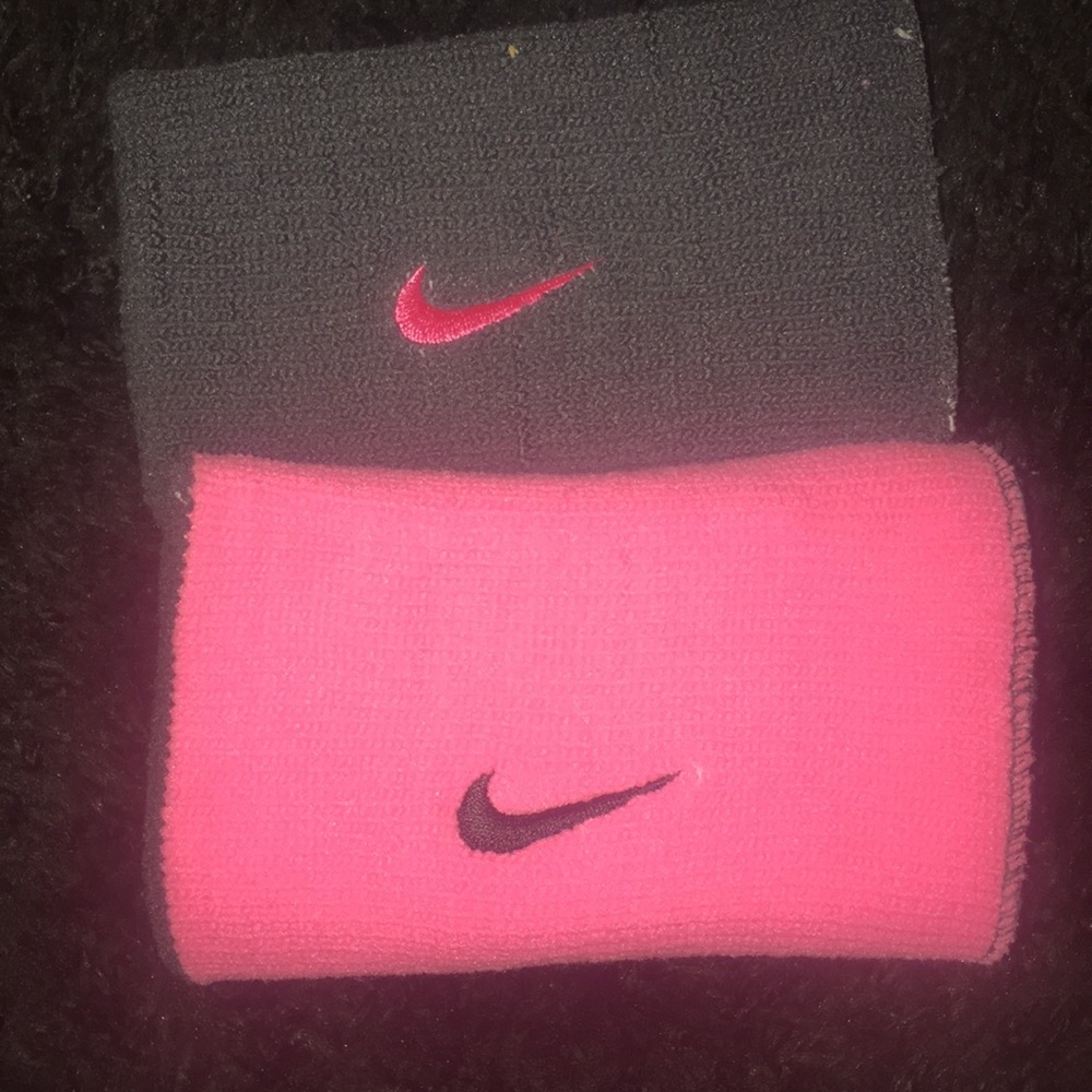 Nike basketball arm bands - Picture 2 of 2
